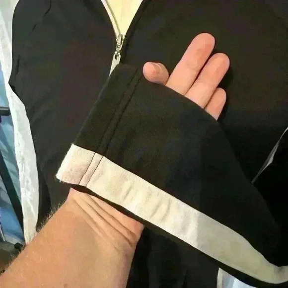 Drapers And Damon’s Full Zip Track Jacket. Size S. Womens. Black. White Stripe. - Picture 4 of 8